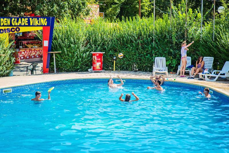 Party Golden Sands Hotel Varna Buitenkant foto